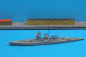 Battle cruiser "Admiral Scheer" beige decks  (1 p.) GER 1945 Hansa S 115